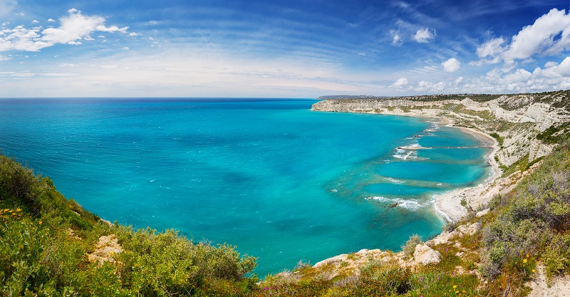 пейзаж с морем и голубым небом, Кипр