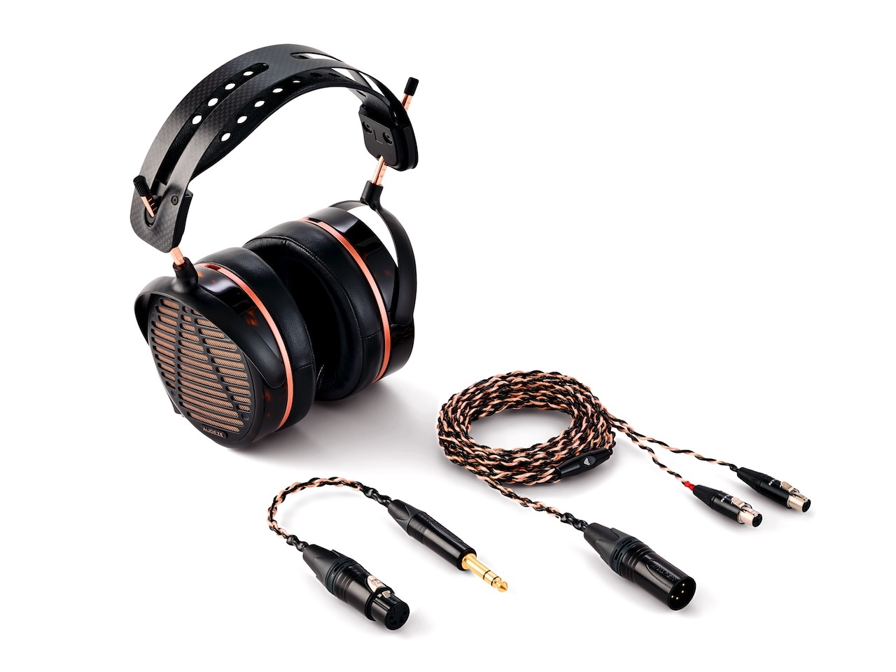 Наличие Audeze LCD 5s