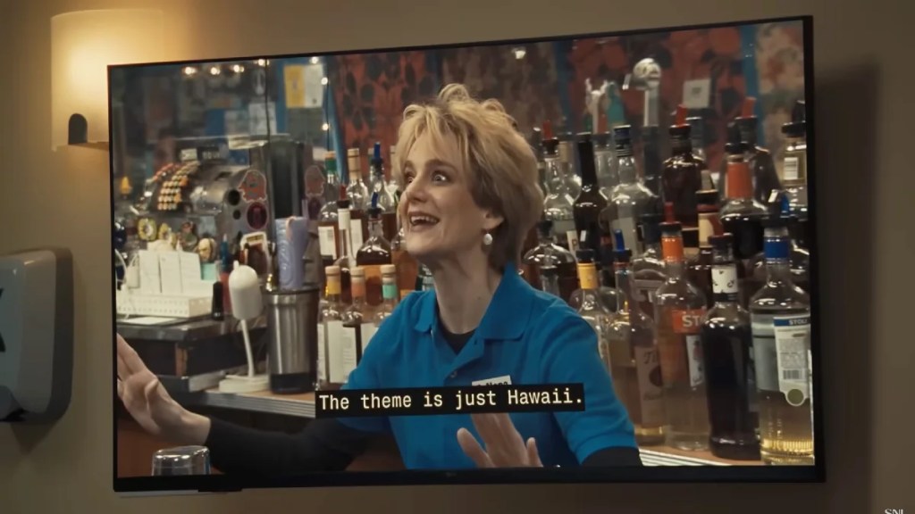Скетч, вырезанный из программы «SNL» из-за нехватки времени: Эшли Падилья пародирует сериал TLC «Преображение бара: ад» | Видео