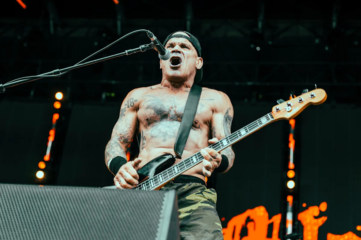 Cro-Mags "настроены на хаос" в своей первой новой песне за шесть лет.