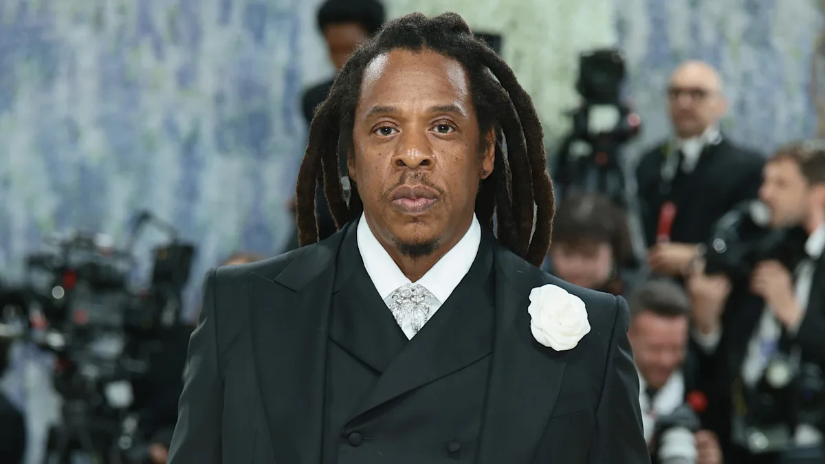Фристайл Jay-Z "Roots Picnic" заставил людей вновь вспомнить его комментарии по поводу рэп-конфликта.