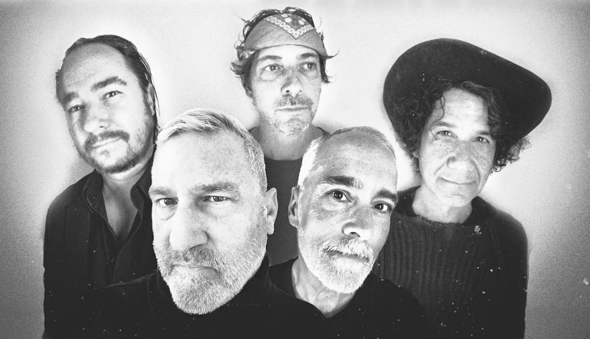 Группа Afghan Whigs берет на себя роль "мягкого контроля" в новом альбоме и гастрольном туре.