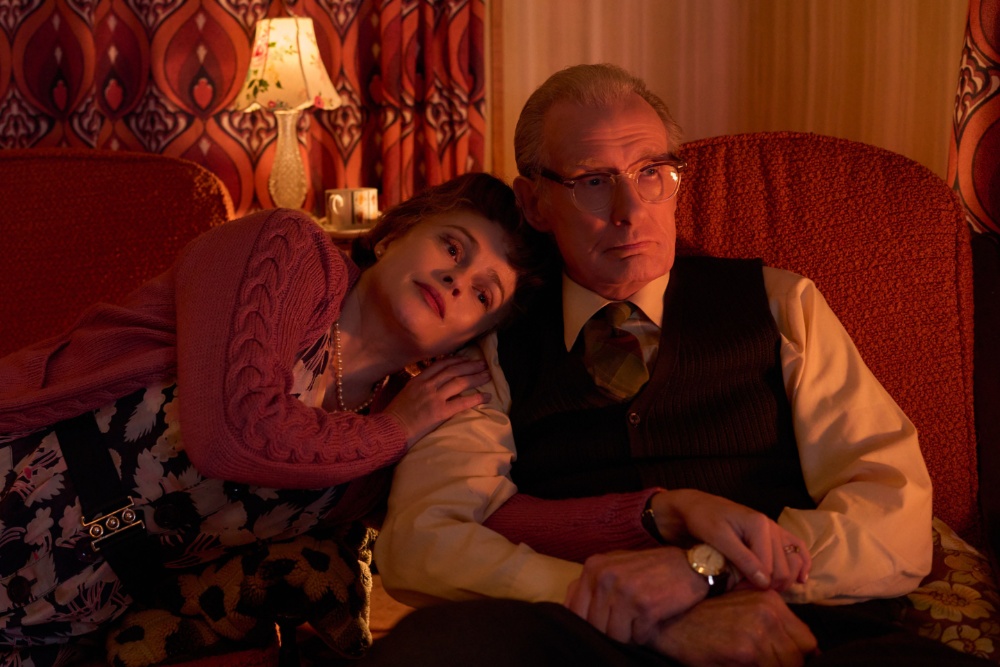 Продюсер сериала «Калифорния-авеню» о новой драме BBC с Хеленой Бонэм Картер и Биллом Найи в главных ролях: «Это любовное послание телевидению 1970-х годов».