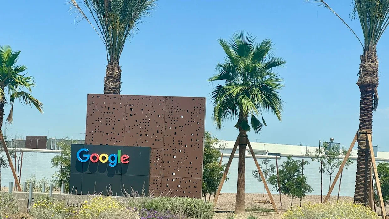 Бурный рост искусственного интеллекта в Google приводит к резкому увеличению выбросов и энергопотребления.